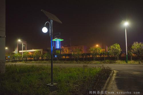 杀虫灯发光的图片，丝瓜污视频网址下载光源颜色
